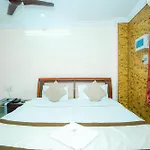 Hotel Manohar Palace