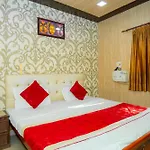 Hotel Manohar Palace